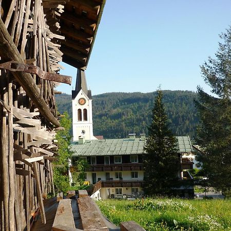 Hotel-Garni Fels Riezlern Ngoại thất bức ảnh