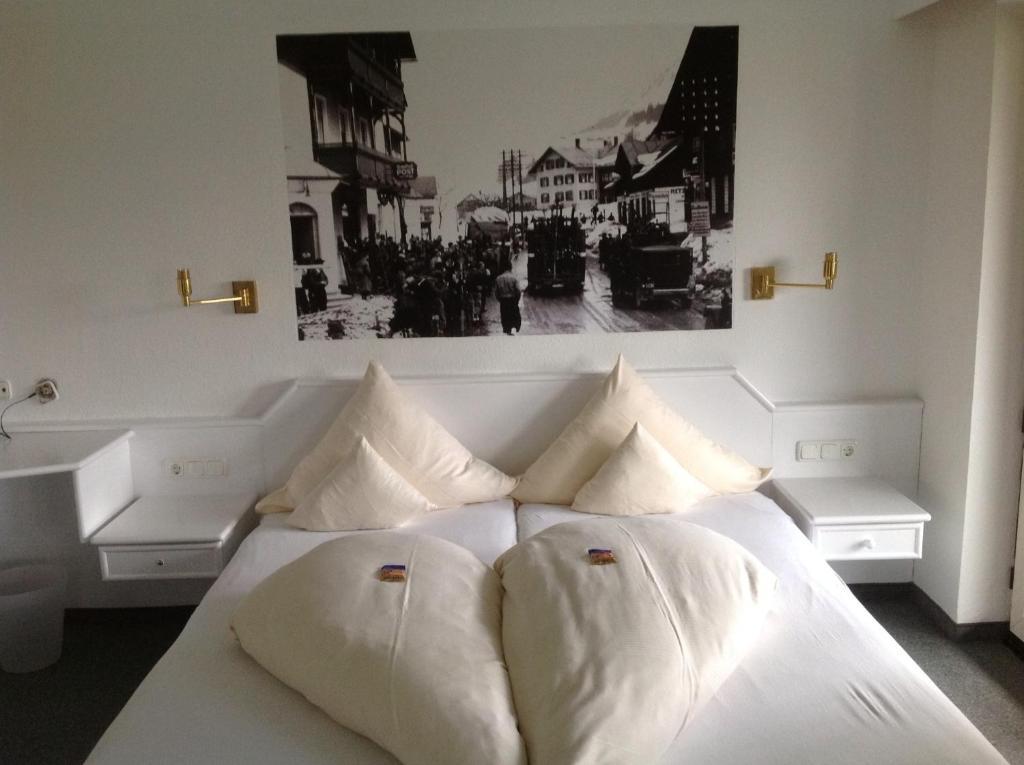 Hotel-Garni Fels Riezlern Ngoại thất bức ảnh