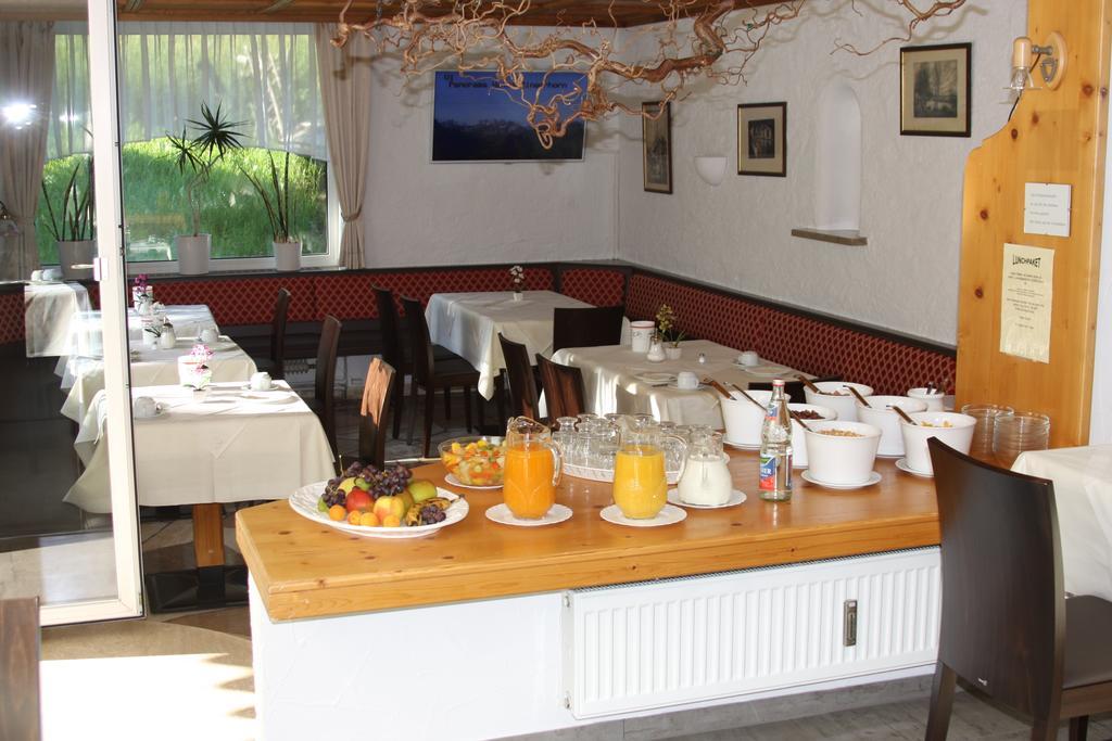 Hotel-Garni Fels Riezlern Phòng bức ảnh