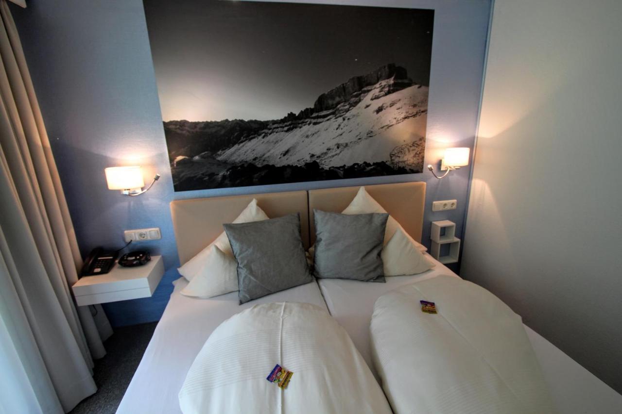 Hotel-Garni Fels Riezlern Ngoại thất bức ảnh